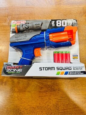 DART ZONE COVERT OPS STORM SQUAD QUICK SHOT BLASTER DART TOY UP TO 80 FEET NIB